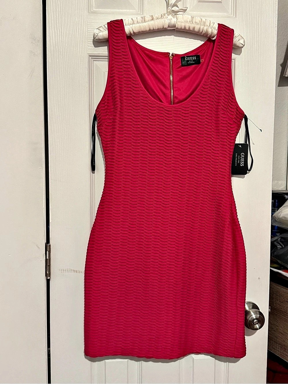 Guess Fuchsia Textured Knit Bodycon Mini Dress Pink Size 8 NWT